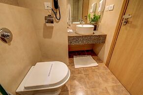 The SSK Solitaire Hotel & Banquets