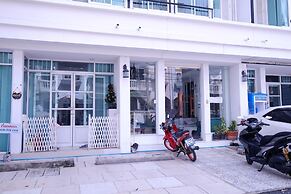 Ratchada-Sutthisan Hotel and Longstay