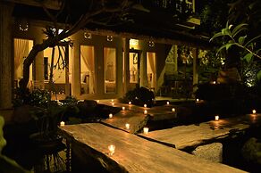 Uma Shanty Near to Lempuyang