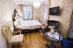 Plaza Marchi Old Town - MAG Quaint & Elegant Boutique Hotels