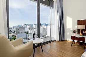 Aria Grand Hotel & Spa