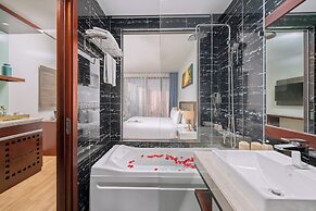 Aria Grand Hotel & Spa