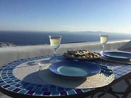 Blue Azur Deluxe Villa