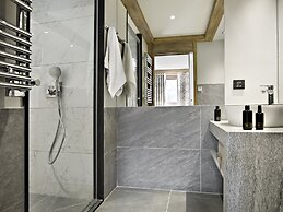 MGM Hôtels & Résidences – Résidence Chalets Éléna