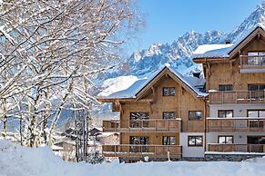 MGM Hôtels & Résidences – Résidence Chalets Éléna