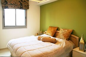 Luxury With Stunning View And Parking