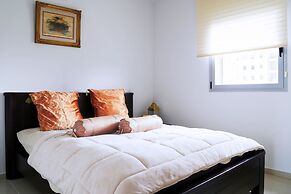 Luxury With Stunning View And Parking