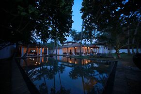 Olanda Private Beach Villa