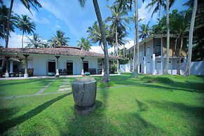 Olanda Private Beach Villa