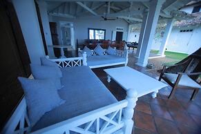 Olanda Private Beach Villa