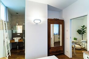 Palazzo Scotto - Widespread Collection