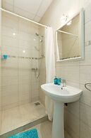 Budapest Holiday Colours