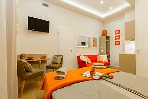 Budapest Holiday Colours