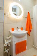 Budapest Holiday Colours