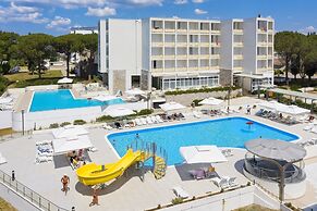 Family Hotel Adria