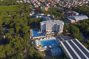 Family Hotel Adria