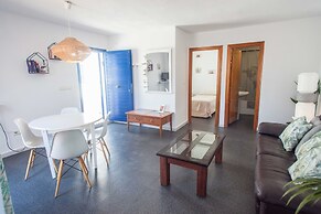 Beach House with Balcony and beach view
