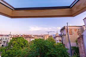 Serdika Round Tower Apartments