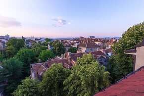 Serdika Round Tower Apartments