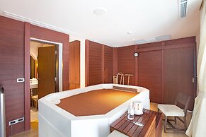 Aksorn Rayong The Vitality Collection