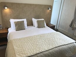 The Carre Arms Hotel