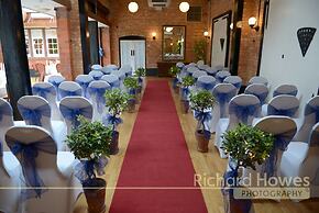 The Carre Arms Hotel