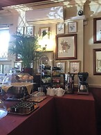 The Carre Arms Hotel