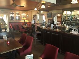 The Carre Arms Hotel