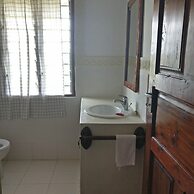 Malaika Beach Villas