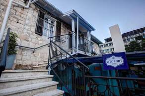 City Port Hotel