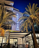 Aurasia Beach Hotel