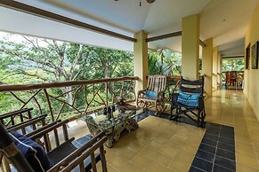 Monos Locos - Portasol Vacation Rental