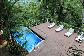 Monos Locos - Portasol Vacation Rental