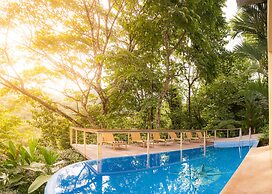 Monos Locos - Portasol Vacation Rental