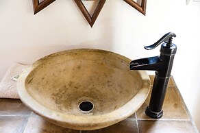 Monos Locos - Portasol Vacation Rental