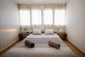 Oscar Apartments Sol