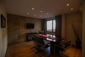 Howard Johnson by Wyndham San Pedro