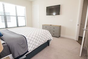 Modern 3 Bed Smarthome in Heart of Tampa