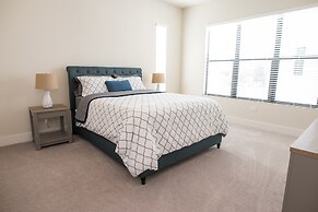 Modern 3 Bed Smarthome in Heart of Tampa