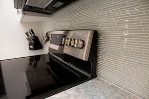 Modern 3 Bed Smarthome in Heart of Tampa