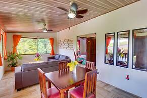 Valley of Dreams Eco Lodge Room