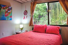 Valley of Dreams Eco Lodge Room
