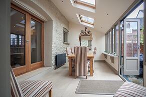 Linnet House, Shropshire