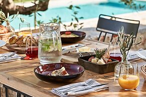 100 Rizes Seaside Resort - Small Luxury Hotels of The World