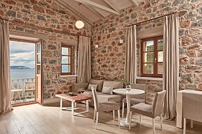 100 Rizes Seaside Resort - Small Luxury Hotels of The World