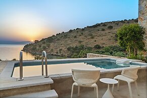 100 Rizes Seaside Resort - Small Luxury Hotels of The World