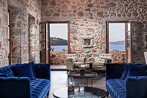 100 Rizes Seaside Resort - Small Luxury Hotels of The World