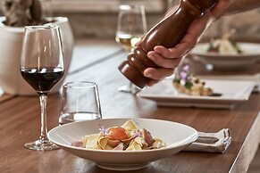 100 Rizes Seaside Resort - Small Luxury Hotels of The World