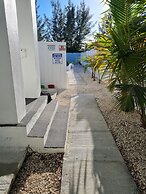 Bell At The Airport Suites Adults Only ( Free Airport Transportation)