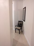 Bell At The Airport Suites Adults Only ( Free Airport Transportation)